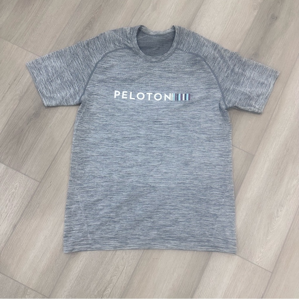 Lululemon and Peloton short sleeve metal vent top Grey Medium